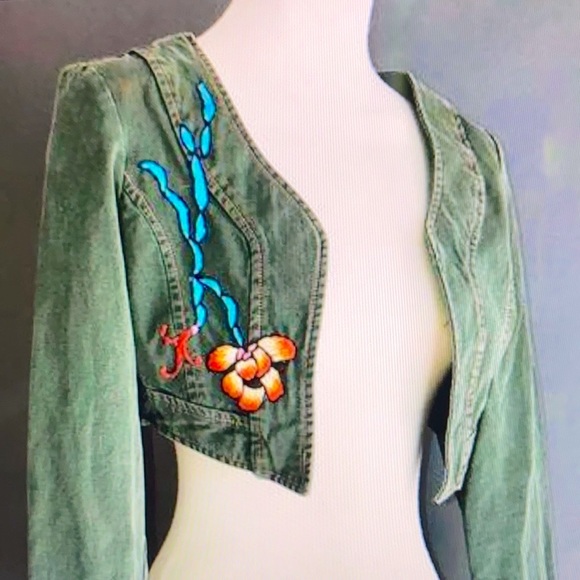 ⭐️Rare Miss Me Vintage Short Cropped Jean Jacket - Picture 1 of 12